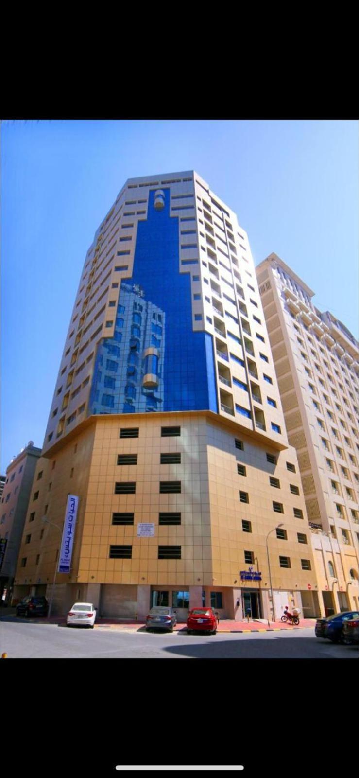 Al Hayat Suites Apartment Manama Exterior photo